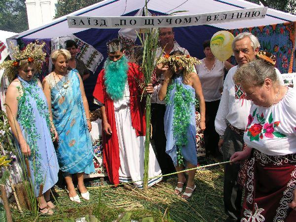 село - Мньов