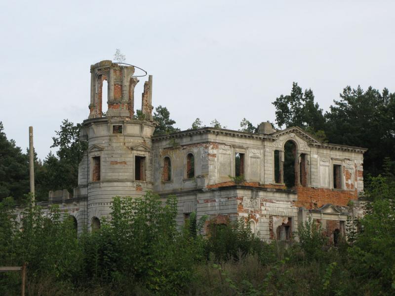 Розвалини замку - Дениши
