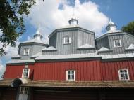 Два храми св. Василія