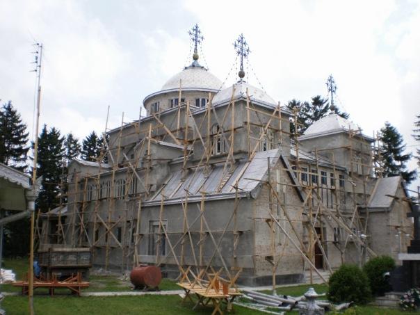 храм - Опришени