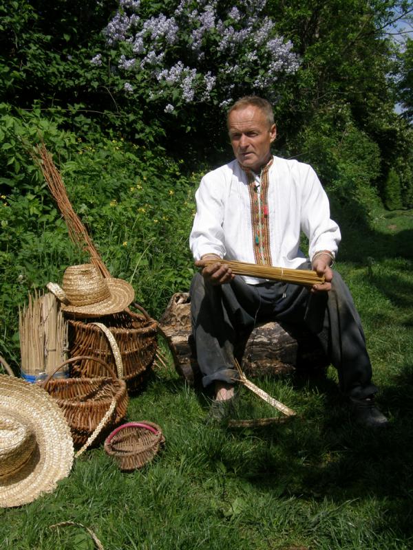 Люди в Кам'янці - Каменка