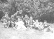 Молодь 90-их.