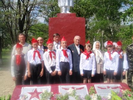 Никто не забыт, и ничто не забыто... - Гречишкине