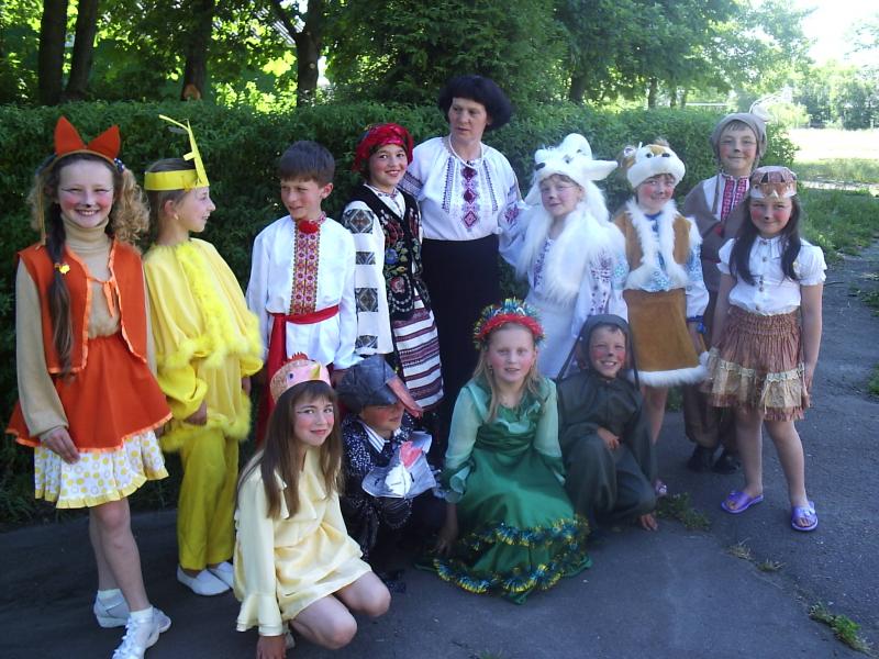 Школа в селі Тужилів - Тужилів