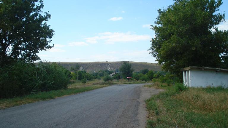 В селі - Наугольное