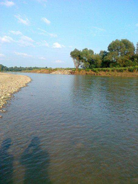 Річка - Межиріччя