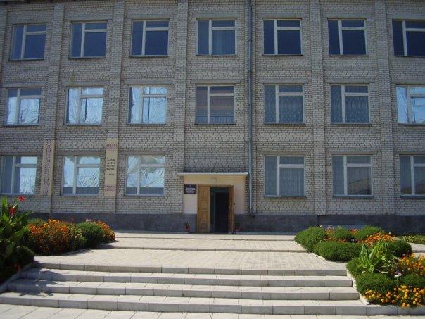 Жовтневе - Жовтневе