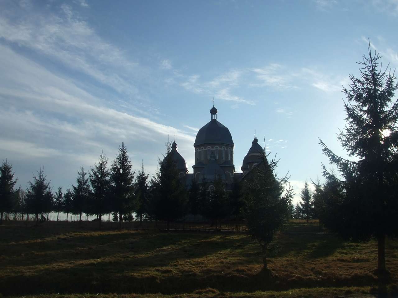 церква Успіння Пресвятої Богородиці - Стрілків