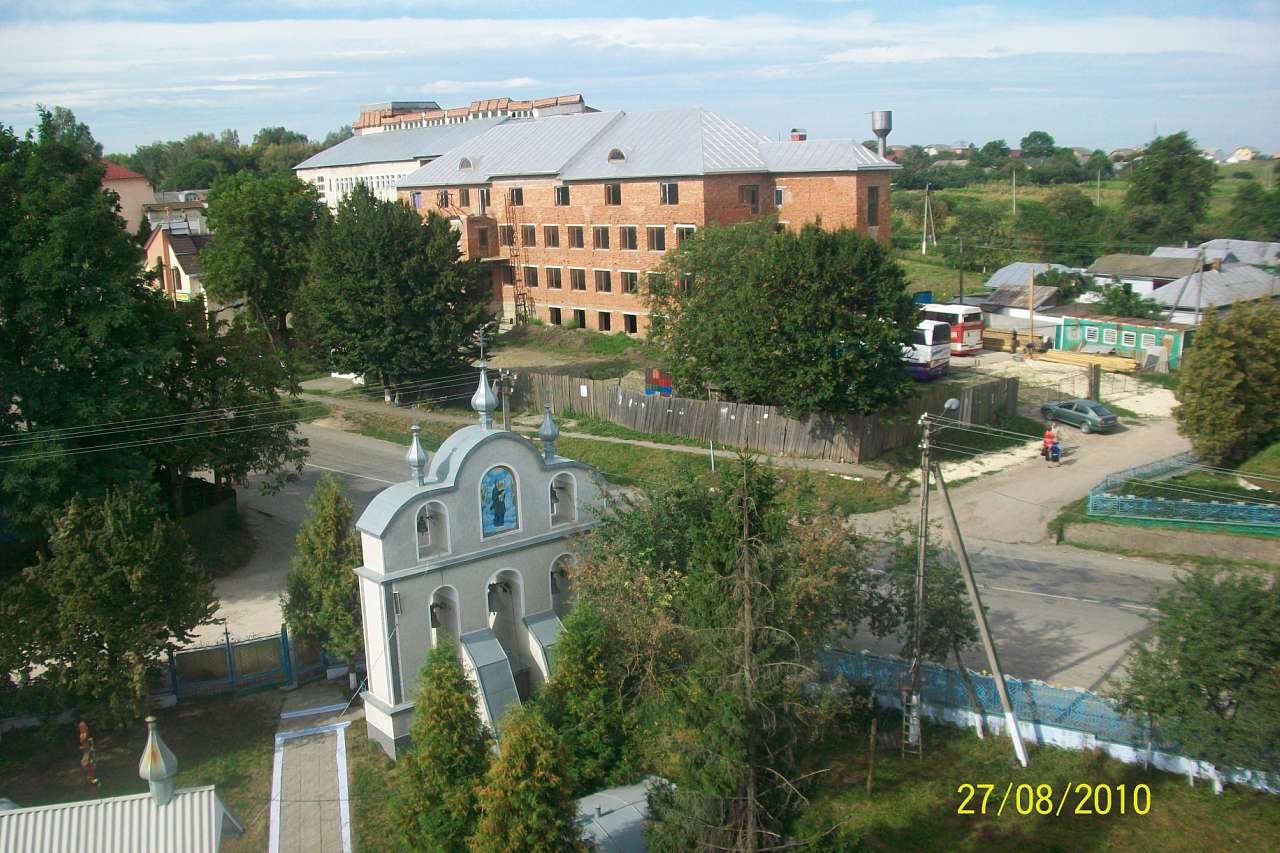 З висоти пташиного польоту - Ясенів Пільний