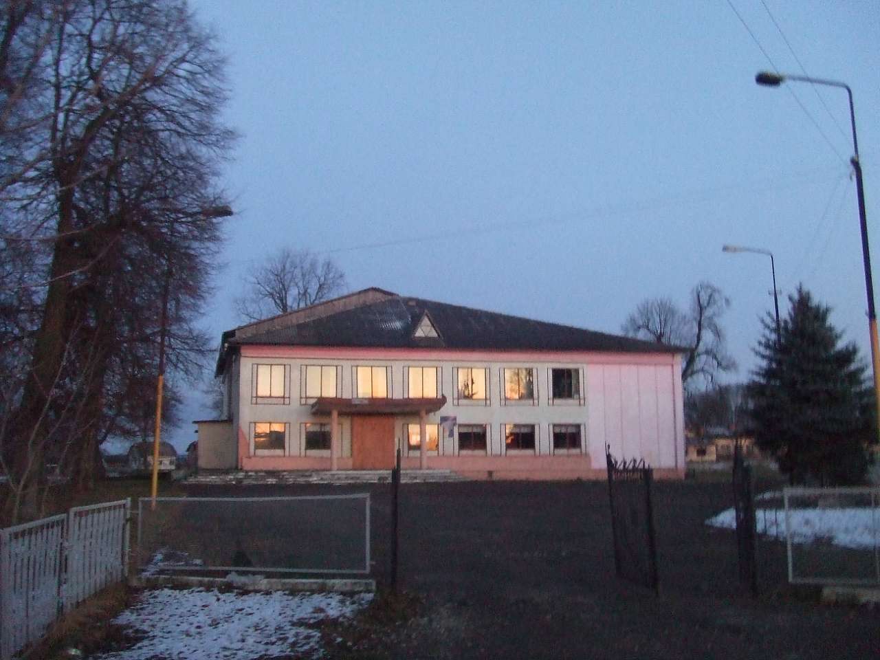 Народний дім - Лисятичі