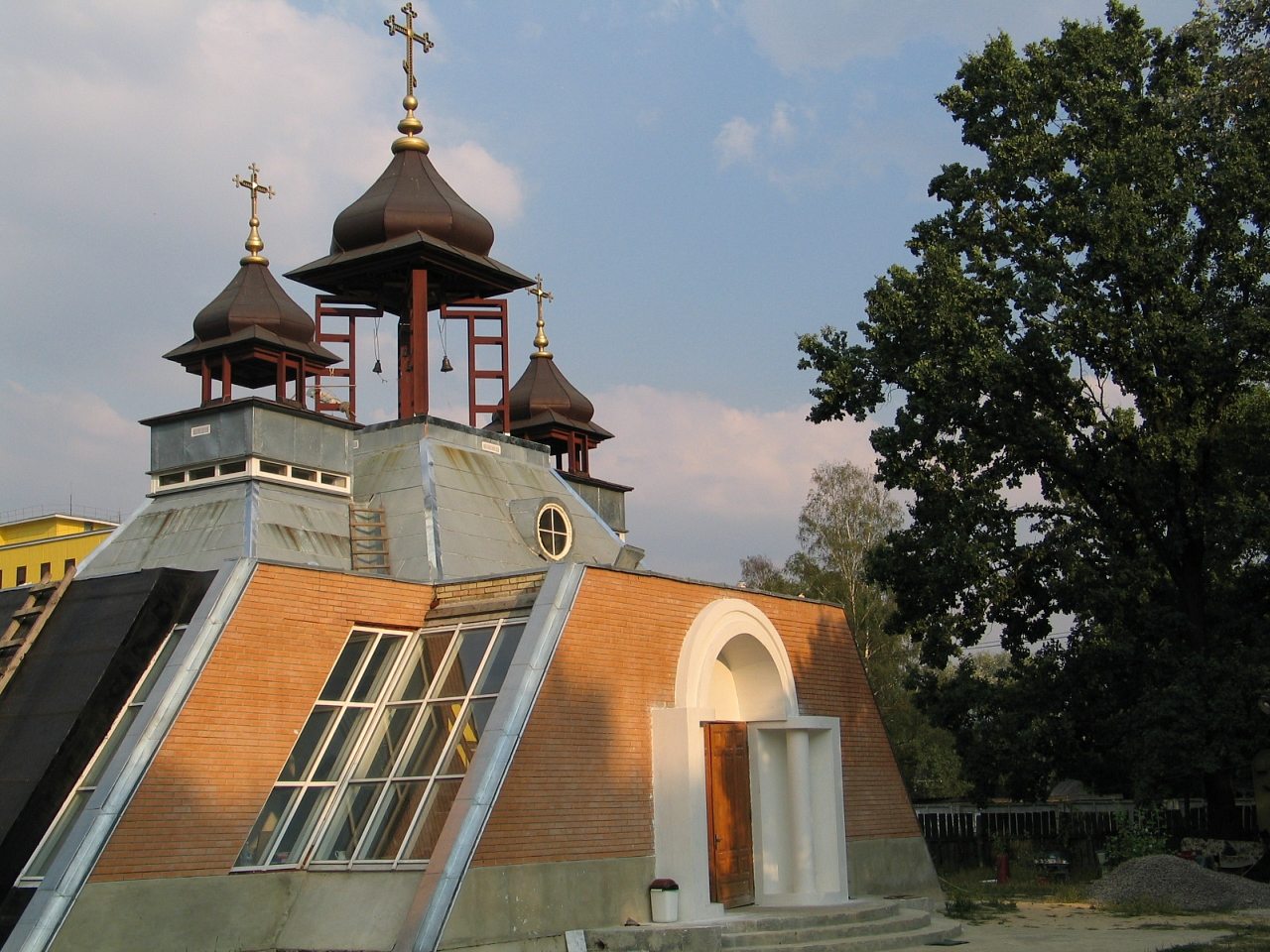 ОСЕРЕДКИ ЗНАНЬ ТА ДУХОВНОСТІ - Боярка