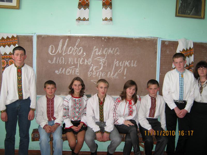 Велеснівська Загальносвітня школа - Велеснів