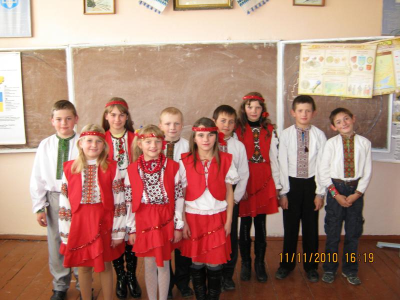 Велеснівська Загальносвітня школа - Велеснів