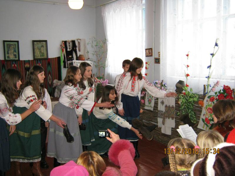 Велеснівська Загальносвітня школа - Велеснів