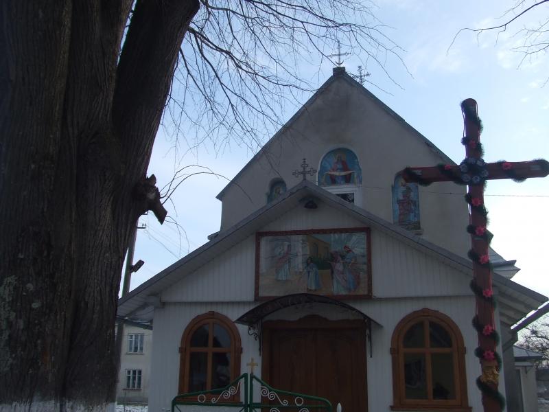 Церква введення в храм пресвятої Богородиці - Нижня Лукавиця