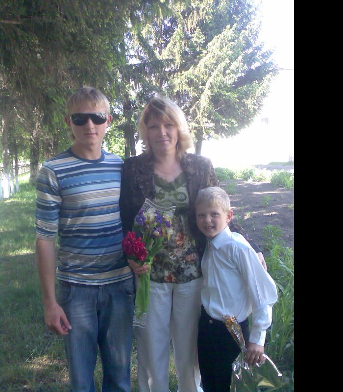я і мій братик з  мамою - Луциківка