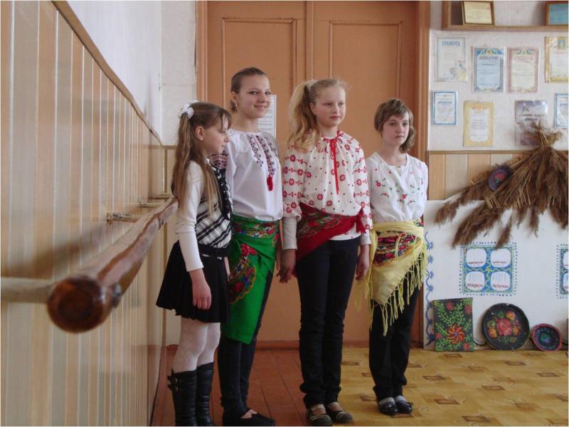 Школа - Несвіч