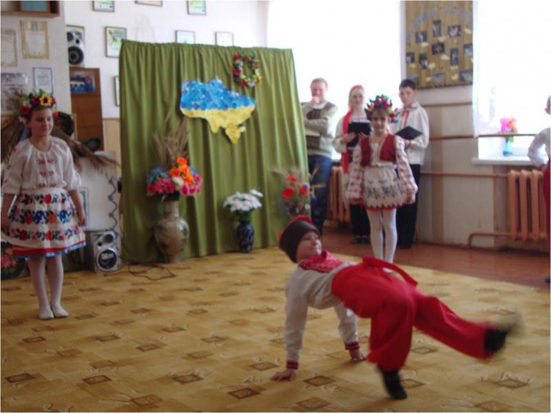 Школа - Несвіч