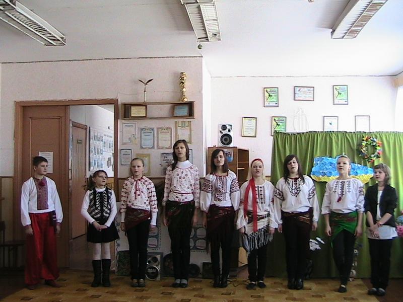 Школа - Несвіч