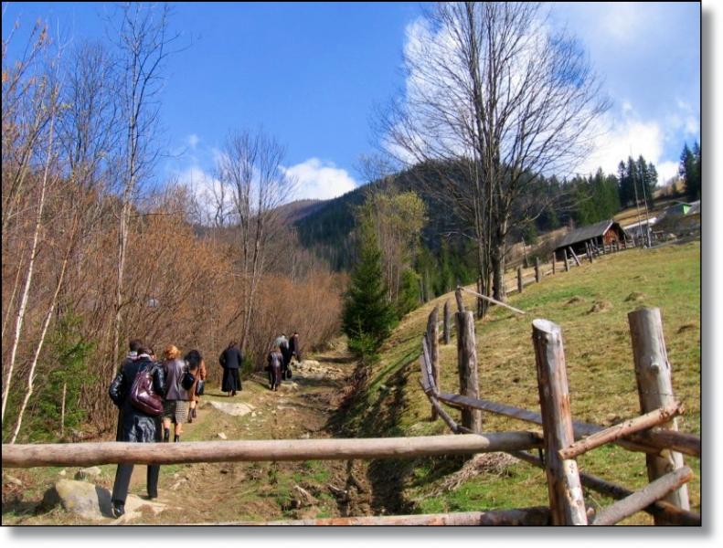 Краєвиди села Криворівня: - Криворивня