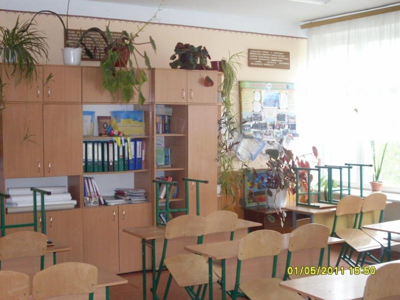 Корчівецька ЗОШ I-IIIст. - Корчівці