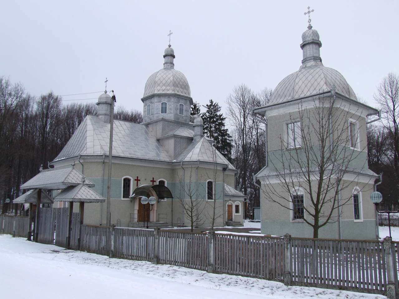 Храм - Карапчів