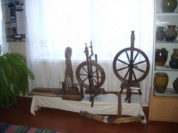 Історичне минуле - Морочне