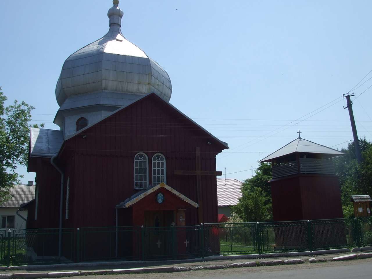 Церкви - Слобідка