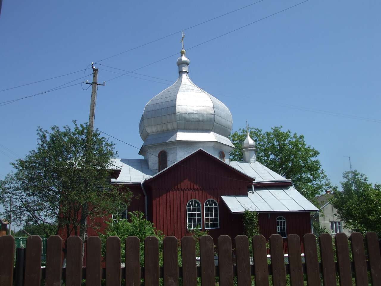 Церкви - Слобідка