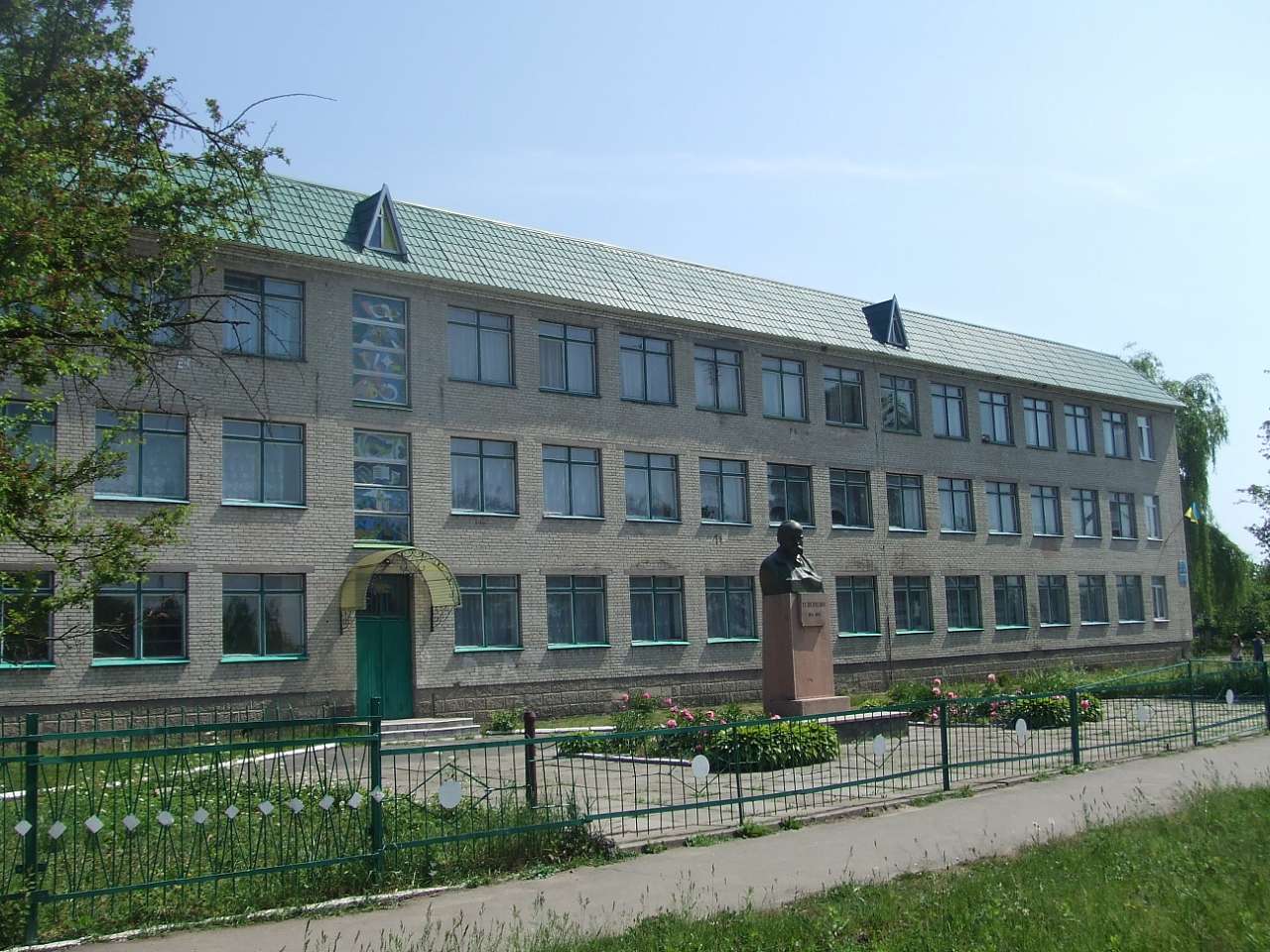 школа - Жвирка
