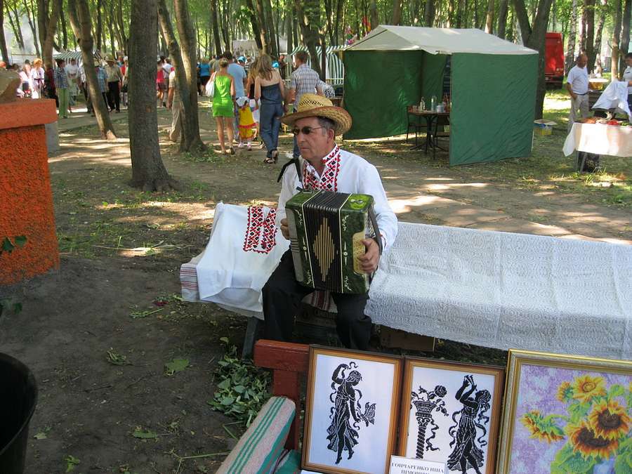 Троїцький ярмарок 12.06.2011 - Мена