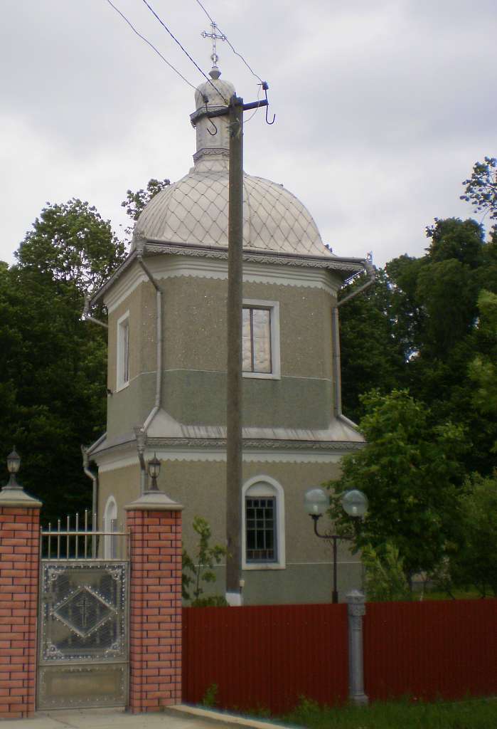 Храм - Карапчив