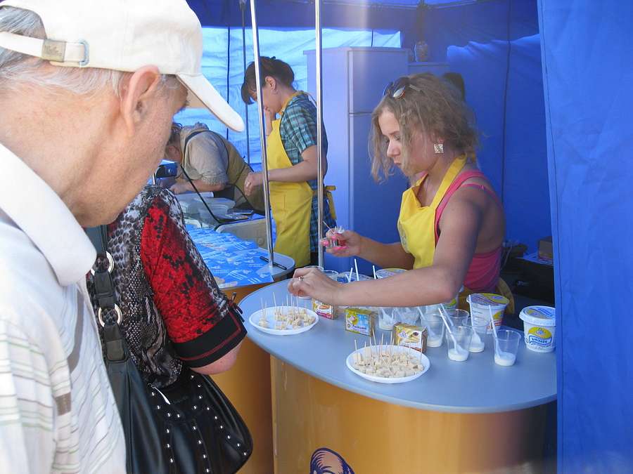 Троїцький ярмарок 12.06.2011 - Мена