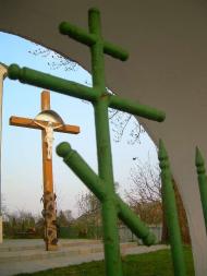 УГКЦерква Воздвиження (на горбку)