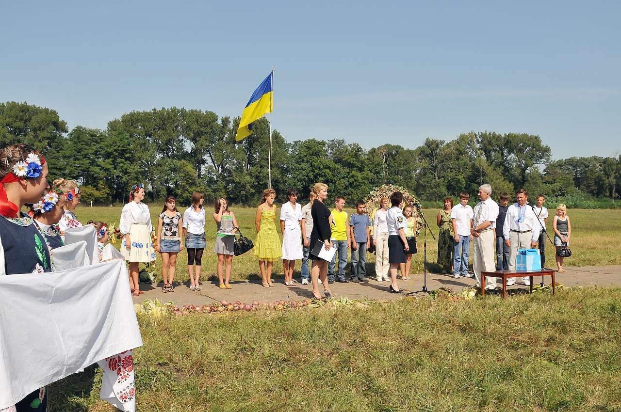 Святкуємо обжинки - Дібрівка