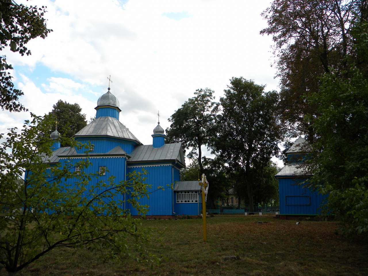 Андрусіїв. Свято-Успенська церква - Андрусіїв