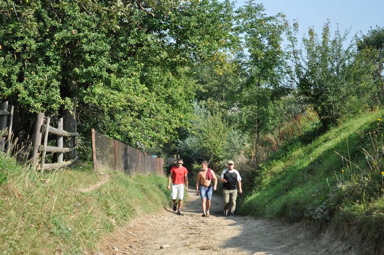 Похід на гору Пікуй - Bitlya