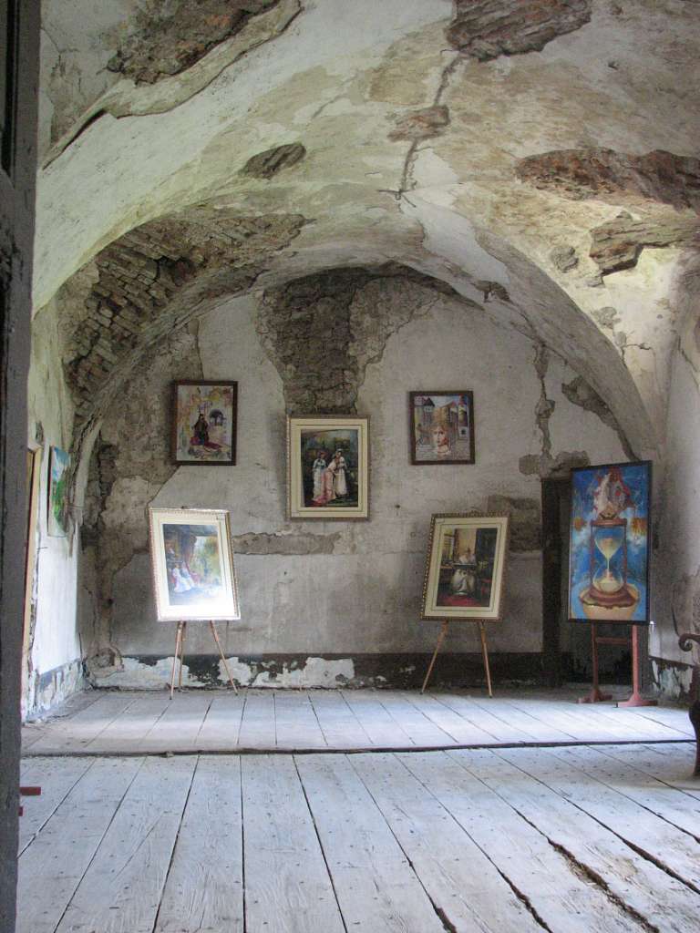 замок 'Сент-Міклош', Чинадійово - Чинадиево
