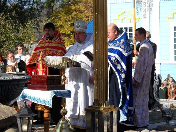 Храм Різдва Пресвтої Богородиці - Staryy Vyshnivets