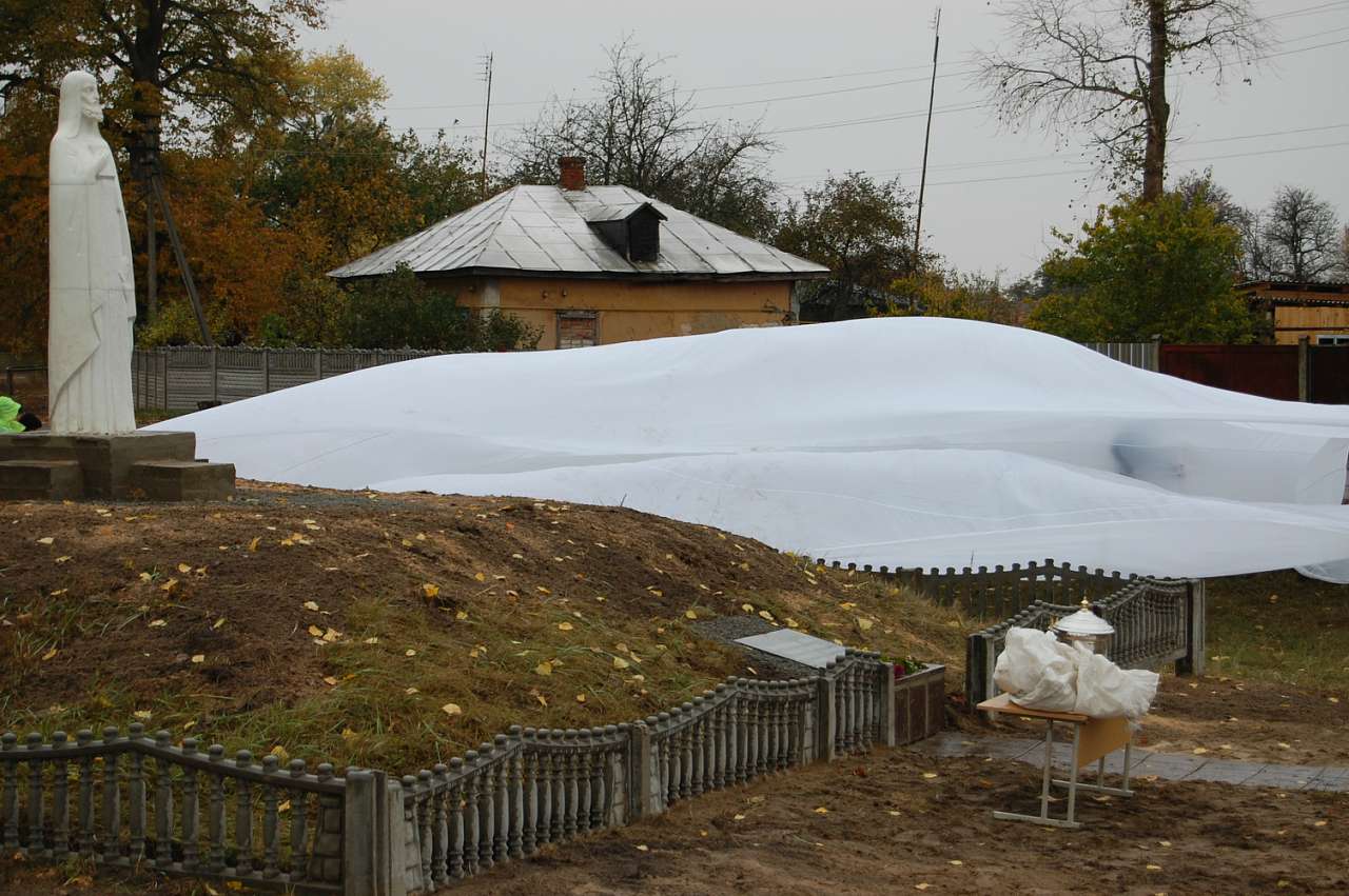 Открытие памятника Николе Святоше - Дніпровське