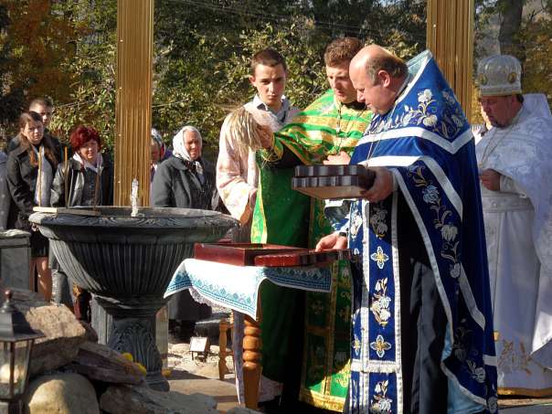 Храм Різдва Пресвтої Богородиці - Старий Вишнівець