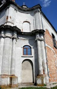 Візитівка містечка- Костел Архангела Михаїла