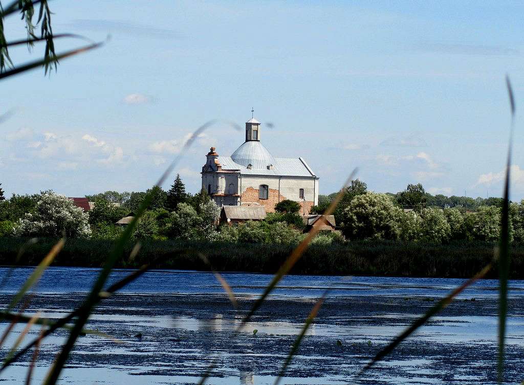Час над рікою пливе... - Любар