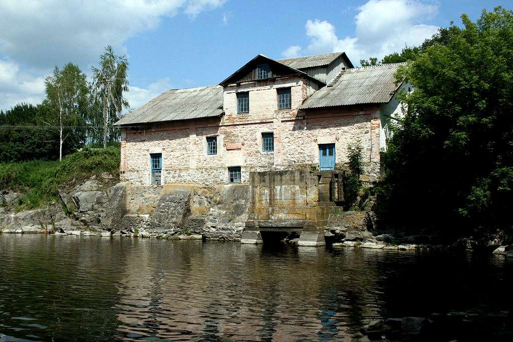 Давнє місто - Любар