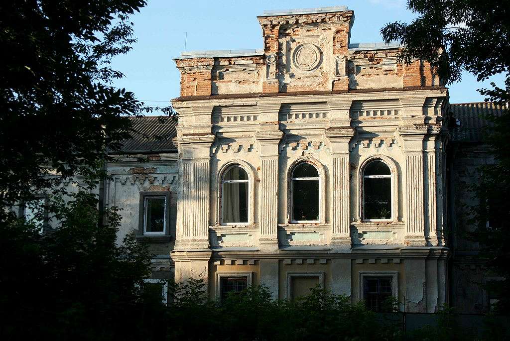 Давнє місто - Любар