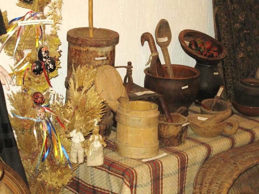 КИЇВСЬКИЙ ОБЛАСНИЙ АРХЕОЛОГІЧНИЙ МУЗЕЙ - Триполье