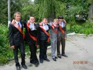 Останній дзвінок Золотослобідської школи 2012