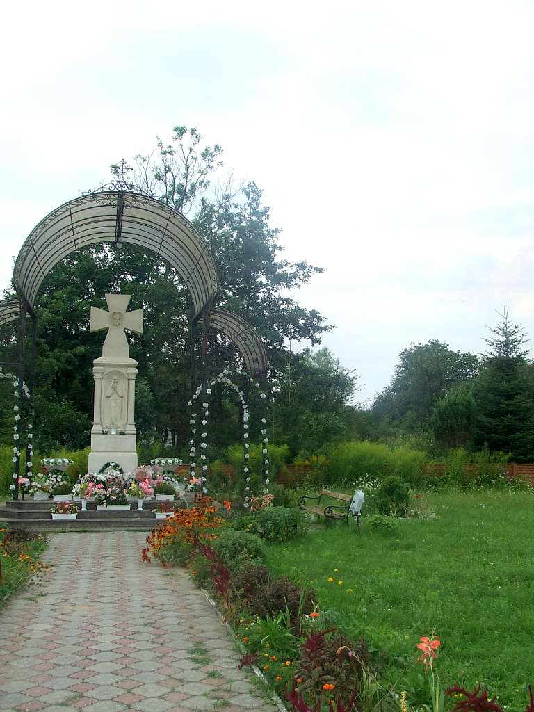 Пам'ятники - Pisochna