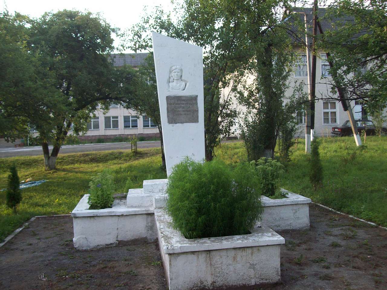 громадські споруди села - Саджава