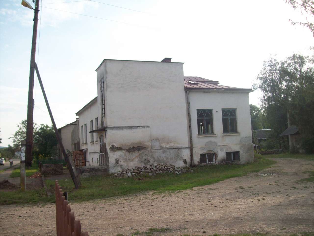 громадські споруди села - Саджава